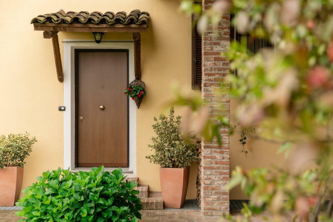 La Casa In Collina Apartment Alba  Exterior foto